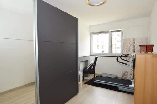 2. Kinderzimmer oder Büro - 