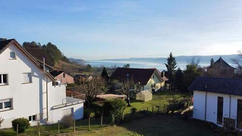 Lage/Blick aus dem OG - 