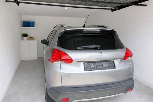 geräumige Garage - Mehrfamilienhaus, Wohnhaus mit 166,00 m&sup2; in Dettighofen zum Kaufen