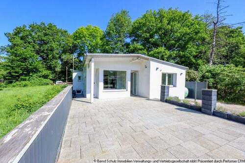 1 Terrassenseite - Bungalow am Niendorfer Gehege - 349.000,00 EUR Kaufpreis, ca.  100,00 m² Wohnfläche