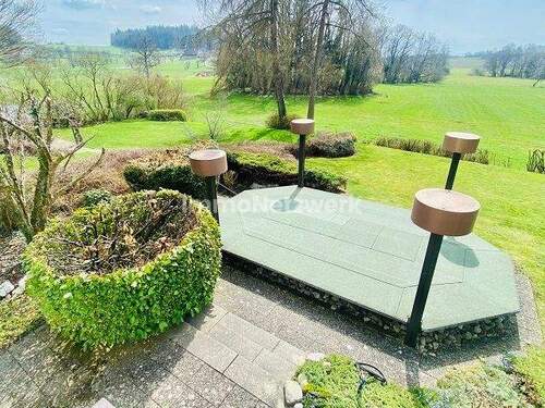 grüne Gartenanlage - 