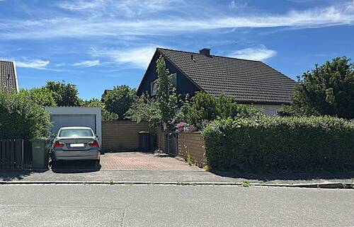 Ansicht 1 - Betreuungsverfahren: Schönes, vermietetes Einfamilienhaus in guter Lage, ohne Käuferprovision!