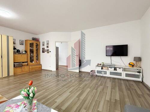 Das weitläufige Wohnzimmer - Einfamilienhaus mit 71,20 m² in Rieste zum Kaufen