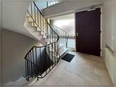 Eingang Treppenhaus - 