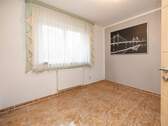 Büro im Erdgeschoss - 