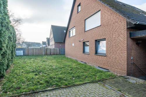 sowie der Garten des Hauses - 