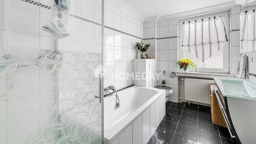EG Badezimmer 2 - 