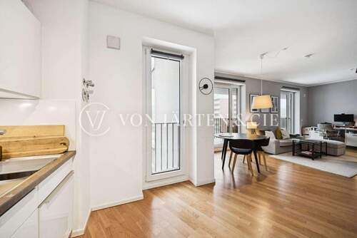 Wohnbereich - 2 Zimmer Etagenwohnung in Hamburg