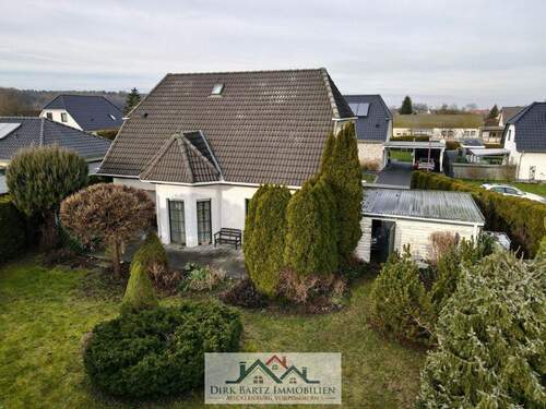 Titelbild - Gepflegtes Einfamilienhaus in ruhiger Lage von Demmin.