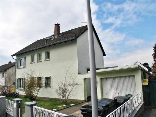 Straßenansicht - 
