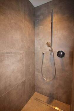 Bad - Büro in Köln zur Miete