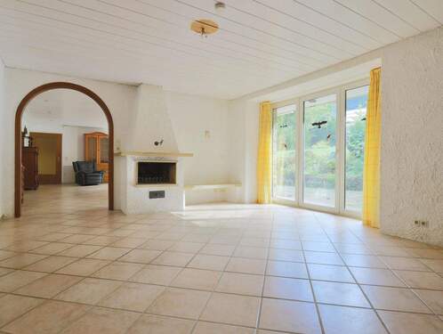 Wohnbereich mit Kamin - Bungalow mit 116,00 m&sup2; in Langelsheim zum Kaufen