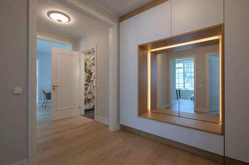 2 - 5 Zimmer Etagenwohnung zum Kaufen in Düsseldorf