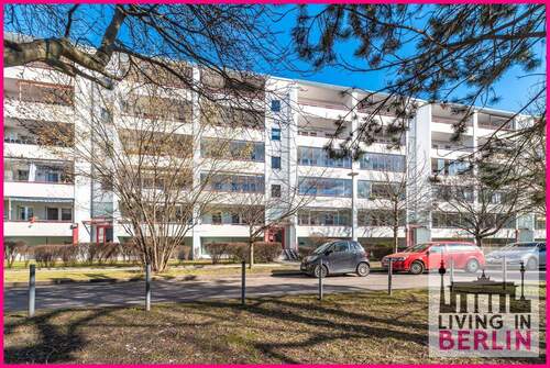 Hausansicht - Quadratisch, praktisch, gut - toller Grundriss, tolle Lage - alles nur für Sie!