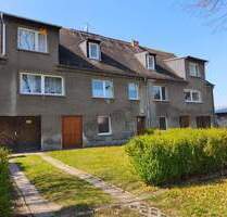 Voll vermietetes 4-Familienhaus mit 2 Garagen - gepflegter Zustand - Faktor 10 - Hohenmölsen Granschütz