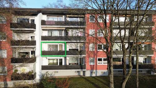 Ansicht West Balkon - Bezugsfreie, sonnige 3-Zimmer ETW in Straubing-Süd. Ruhige Lage, TG-Stellplatz zum Ankauf möglich!