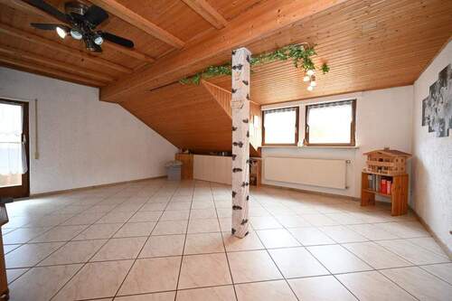 Wohnung 2 Dachgeschoss - 