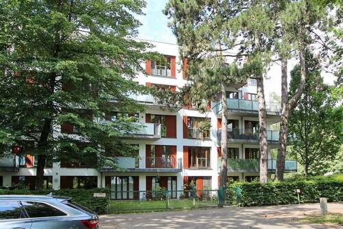 Außenansicht II - 3 Zimmer Etagenwohnung zum Kaufen in Hamburg