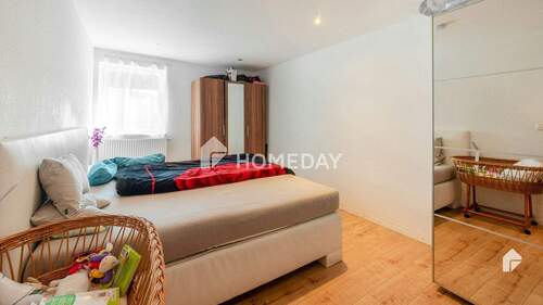 1. OG Schlafzimmer 2 1 - 