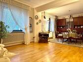 Wohn- und Esszimmer - 