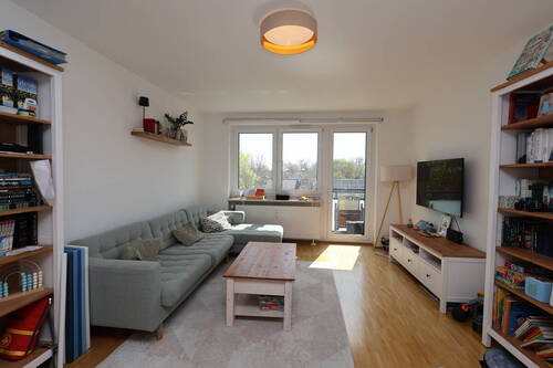 Wohnen - 4 Zimmer Etagenwohnung in München