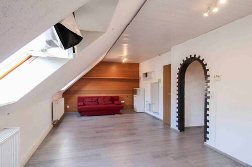 Wohnzimmer - 2 Zimmer Etagenwohnung zum Kaufen in Bochum