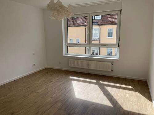Schlafen - 2 Zimmer Etagenwohnung zur Miete in Nürnberg