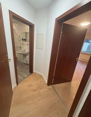 Flur - Etagenwohnung mit 51,00 m&sup2; in Spessart zur Miete