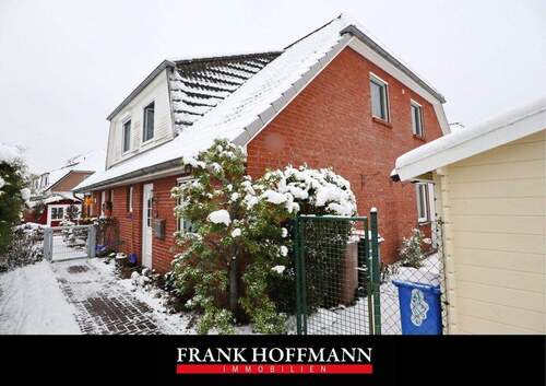 V10432 Titelbild - Familientraum - Gepflegte Doppelhaushälfte in gefragter Lage Bad Bramstedts