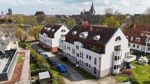 Außenansicht - Moderne 3-Zimmer-Wohnung mit Balkon nahe der Altstadt