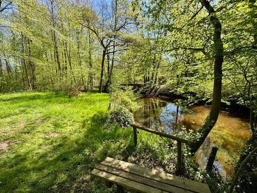 Platz an der Alster - 