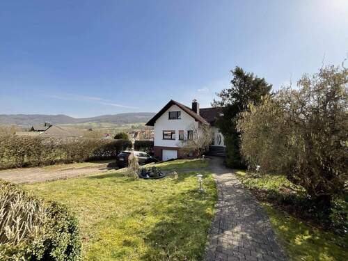 Vorderansicht - 6 Zimmer Einfamilienhaus in Großalmerode