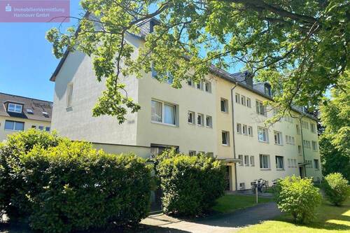 Vorderansicht des Hauses - Schönes Wohnen! - 185.000,00&nbsp;EUR Kaufpreis, ca.&nbsp; 57,00&nbsp;m&sup2;&nbsp;Wohnfl&auml;che