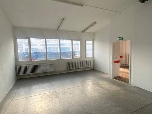 Raum rechts..jpeg - Büro- Verkaufs- Lagerräume im Erdgeschoss auf einem Innenhof direkt an der Vahrenwalder Straße