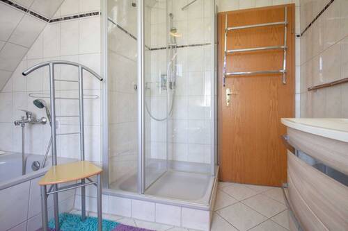 Badezimmer II - 