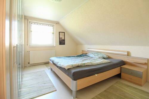 Schlafzimmer OG - 