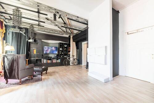 Wohnzimmer-Studio - 3 Zimmer Etagenwohnung zum Kaufen in Berlin