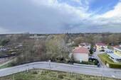 Aussicht vom Balkon - Etagenwohnung mit 58,20 m&sup2; in Berlin zum Kaufen
