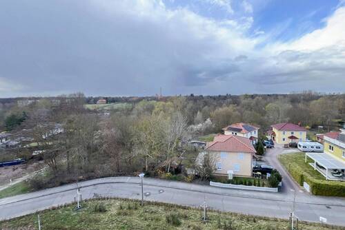Aussicht vom Balkon - Etagenwohnung mit 58,20 m&sup2; in Berlin zum Kaufen