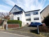 Seitenansicht - 7 Zimmer Einfamilienhaus zum Kaufen in Hünstetten