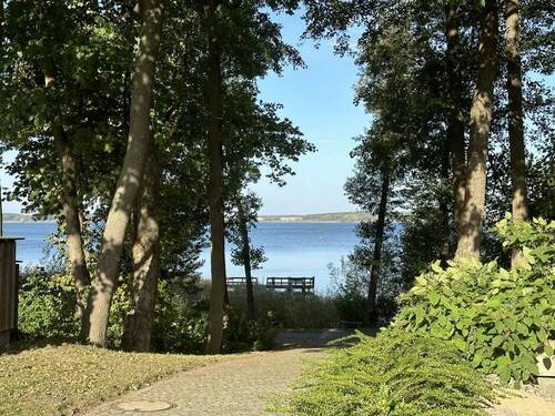 Zugang zum See & Steg - 3 Zimmer Doppelhaushälfte in Göhren-Lebbin / Untergöhren