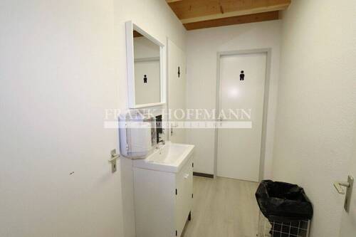 M2457 EG - Sanitärbereich - 