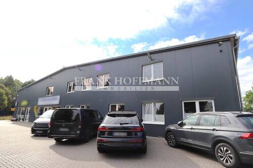 M2457 Außenaufnahme 1 - Gewerbeobjekt (Büro, Produktion, Verkauf) zur Miete in Halstenbek