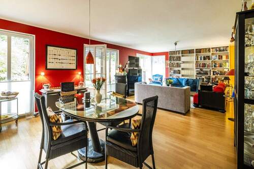 Wohn- und Essbereich - 5 Zimmer Einfamilienhaus zum Kaufen in Hamburg / Wohldorf-Ohlstedt