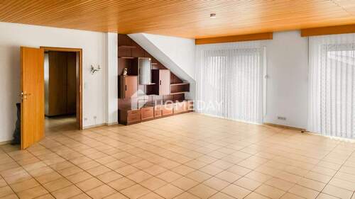 1. OG Wohnzimmer 3 - 