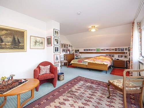 Schlafzimmer DG - 