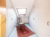 Ankleidezimmer DG - 
