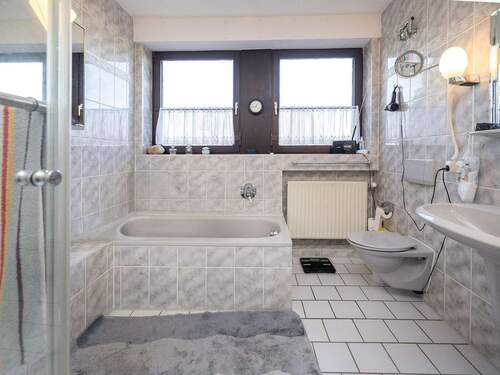Badezimmer DG - 