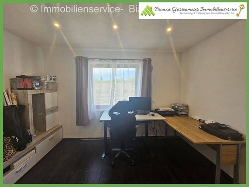 Büro EG - 