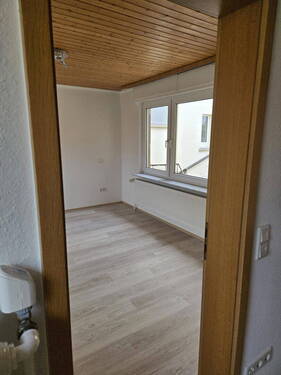 Zimmer 2 - 